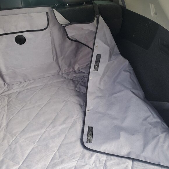 K&H SUV cargo bed liner in Gray - Picture 9 of 16